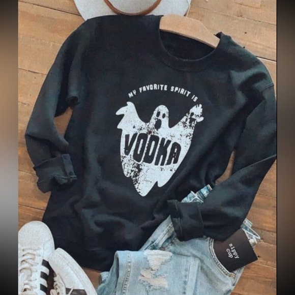 My favorite spirit is vodka sweatshirt XXL - Picture 2 of 6